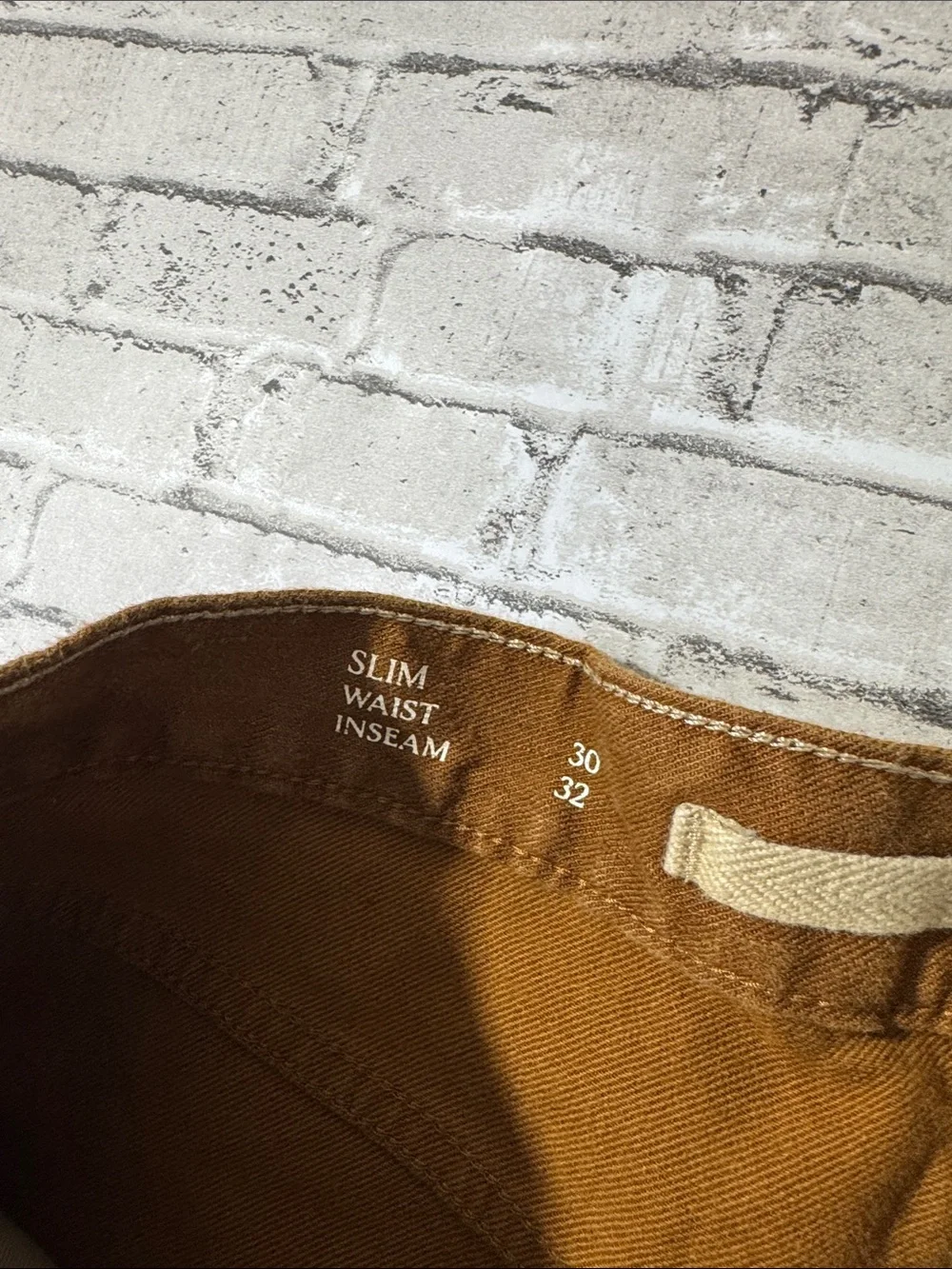 Banana Republic mens 30x32 brown linen cotton slim fit traveller pants EUC